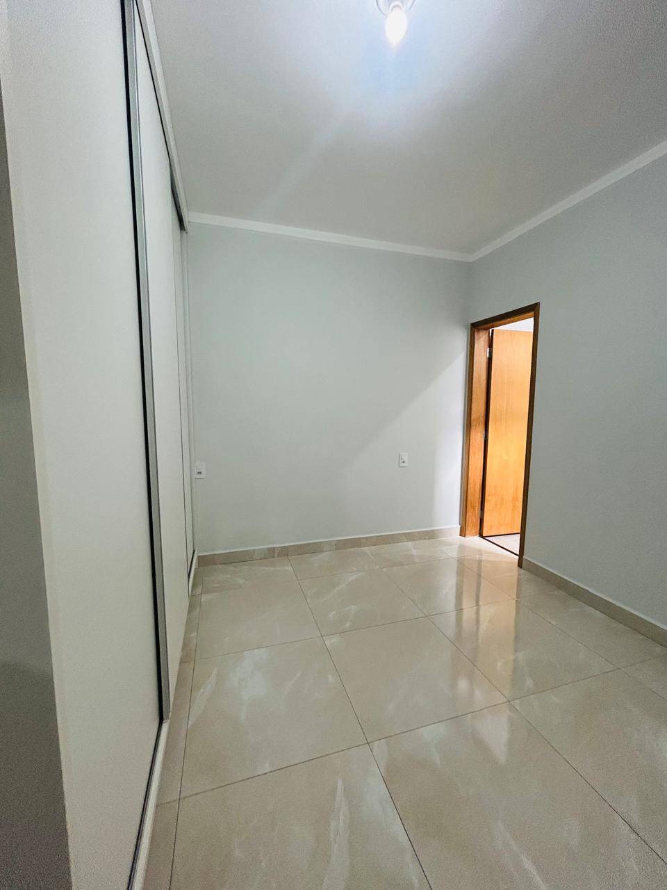 Apartamento à venda com 2 quartos, 67m² - Foto 7