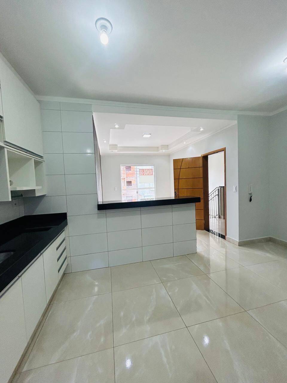 Apartamento à venda com 2 quartos, 67m² - Foto 11