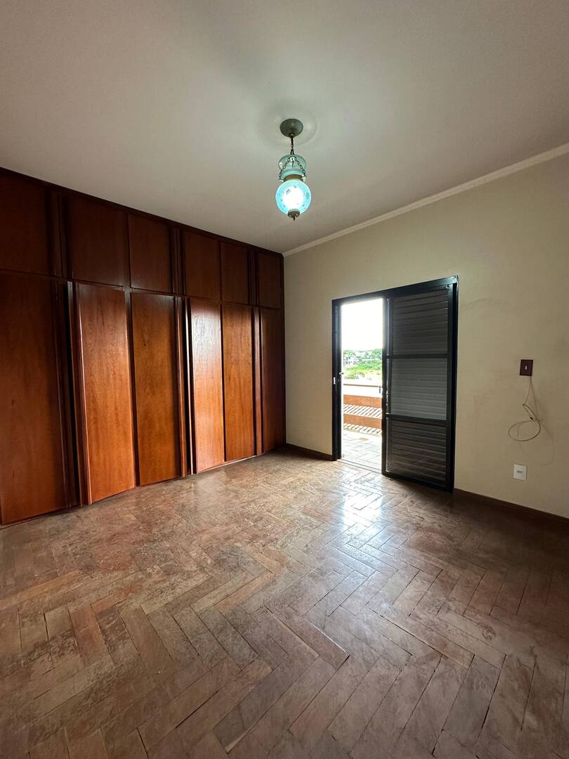 Casa à venda, 345m² - Foto 9